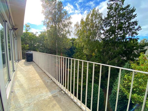 Appartement Evry Courcouronnes 3 pièce(s) 63 m2