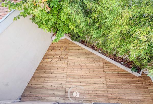 Bordeaux (33200) MAISON FAMILIALE - 4 CHAMBRES - COUR - GARAGE - QUARTIER ORANGERS