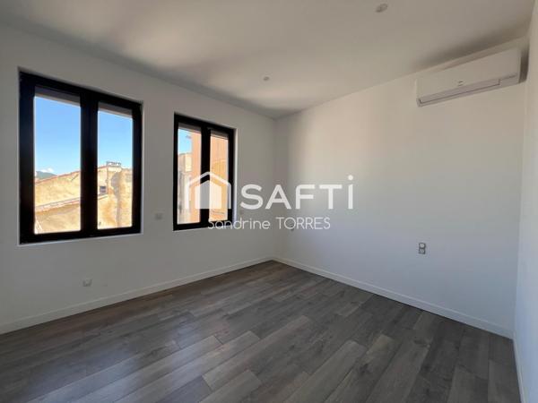 Maison de village entièrement rénovée d'environ 185 m² sur 3 niveaux avec nombreux espaces extérieurs