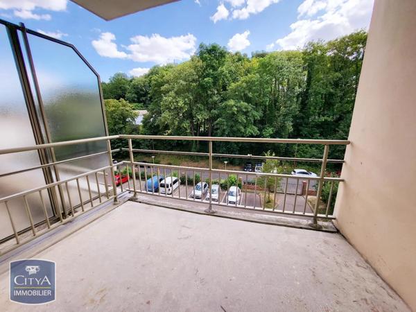Appartement à louer 3 pièces 62.85m² Elbeuf (76500)