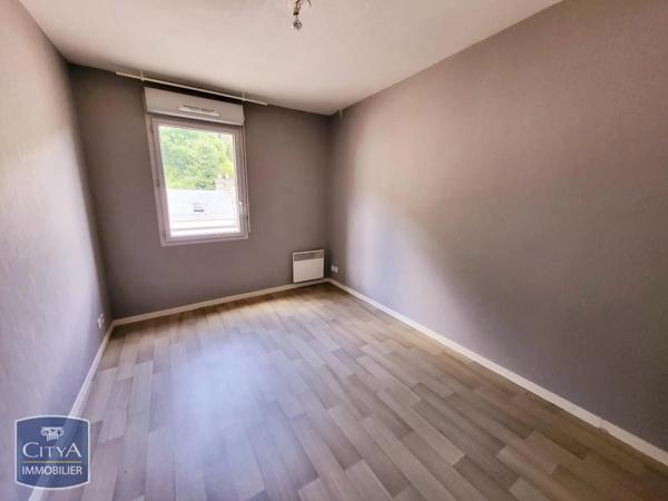 Appartement à louer 3 pièces 62.85m² Elbeuf (76500)