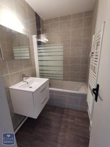 Appartement à louer 2 pièces 43.03m² Dijon (21000)