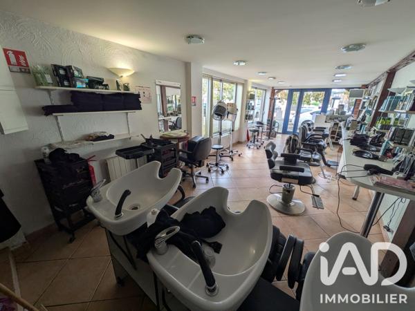 Esthétique, Coiffure​ à vendre 38 m² Brionne