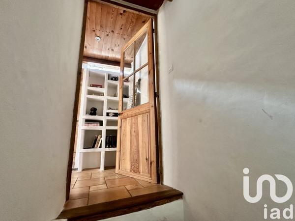 Maison de village 5 pièces de 122 m² à Volonne (04290)