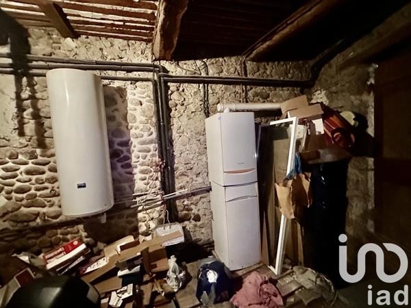 Maison de village 5 pièces de 122 m² à Volonne (04290)