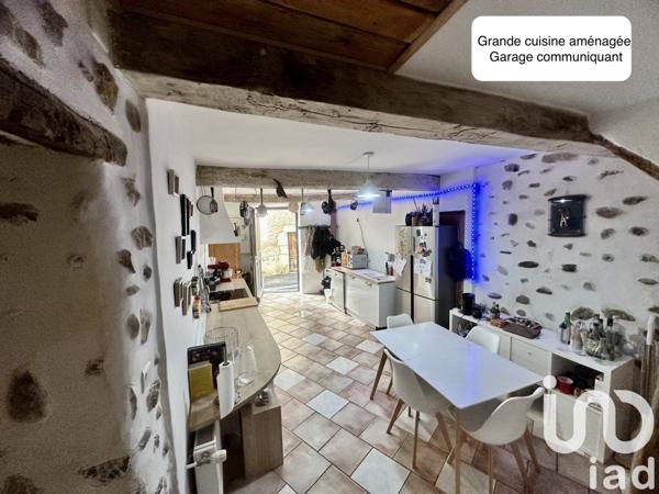 Maison de village 5 pièces de 122 m² à Volonne (04290)