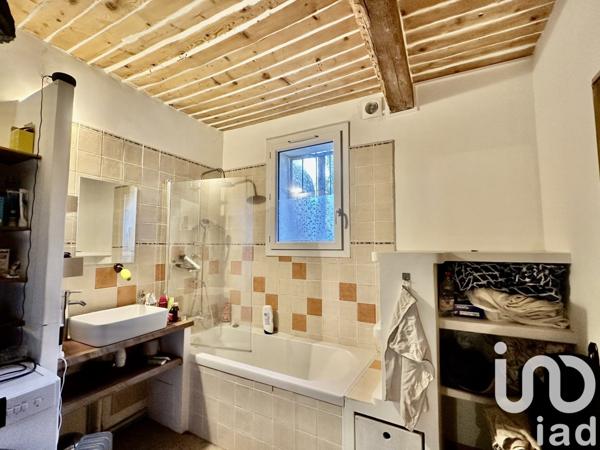 Maison de village 5 pièces de 122 m² à Volonne (04290)