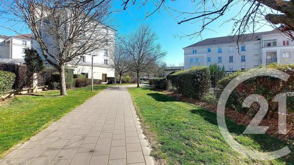 Appartement Studio à vendre  1 pièce - 18,76 m 2   BUSSY ST GEORGES  - 77