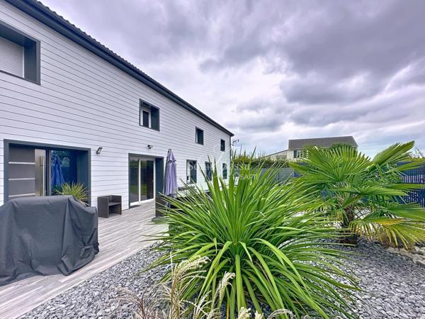 MAISON VOLUMES EXCEPTIONNELS TYPE LOFT