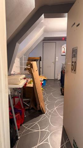 MURS COMMERCIAUX 200 M²