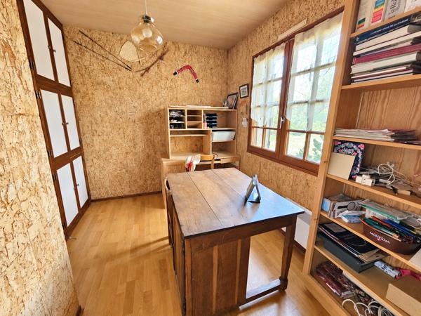 Maison
         6 pièces
        - 134 m² Exclusivité 293 720 € *