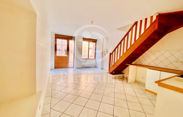 Appartement T2 en Duplex et garage - Beaurepaire