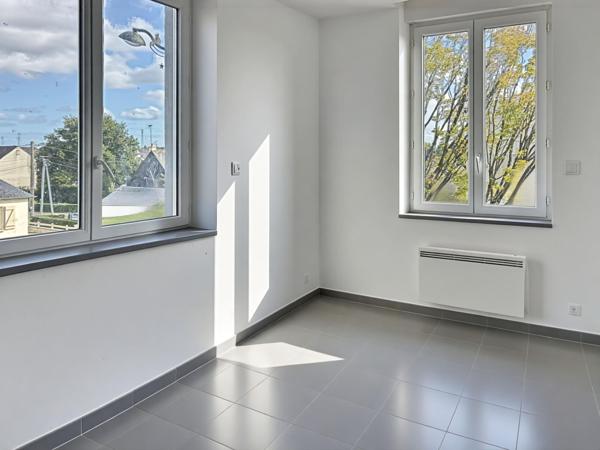 A Saint -Aigan-sur-Roe maison à vendre louée