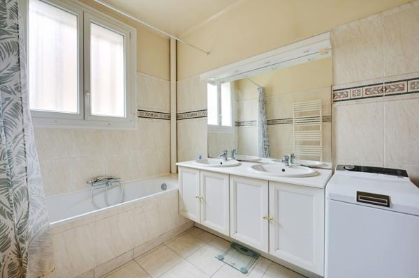 Paris (75012) Coup de coeur Bel Air - Daumesnil - Coulée Verte - Appartement familial traversant 70m2