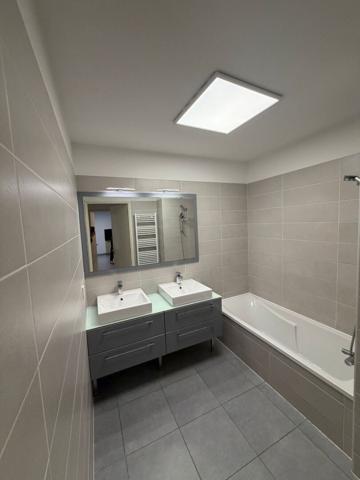 Appartement Annecy 3 pièce(s) 58.62 m2