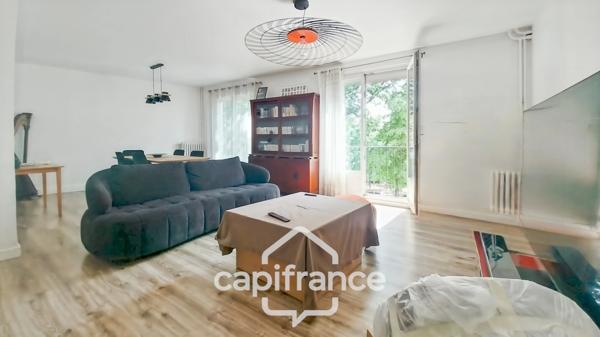SAINT-MAURICE–A louer-Bel appartement familial 3 pièces-Traversant-70,62 m²- 2 chambres- bon état- cave- ascenseur