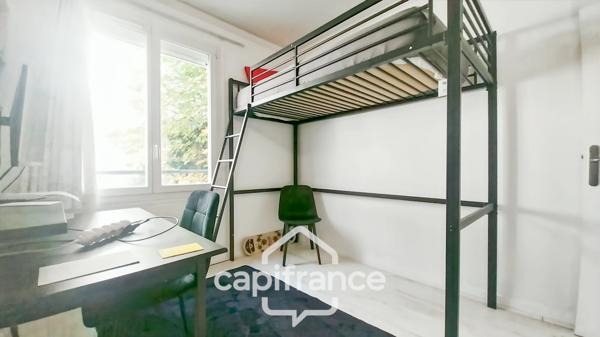 SAINT-MAURICE–A louer-Bel appartement familial 3 pièces-Traversant-70,62 m²- 2 chambres- bon état- cave- ascenseur