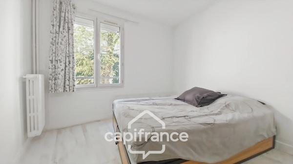 SAINT-MAURICE–A louer-Bel appartement familial 3 pièces-Traversant-70,62 m²- 2 chambres- bon état- cave- ascenseur