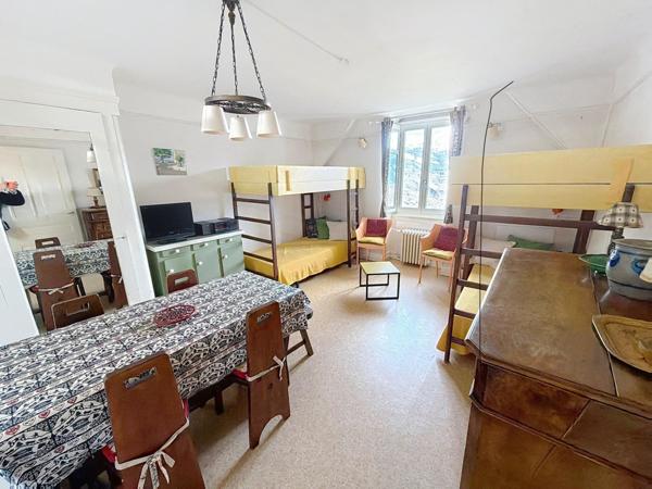 Environnement calme - tennis - parc - plan d'eau