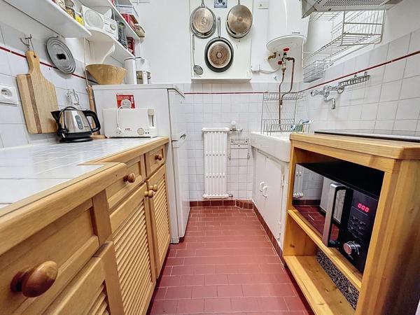 Environnement calme - tennis - parc - plan d'eau