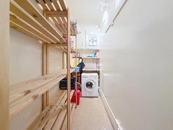 Environnement calme - tennis - parc - plan d'eau