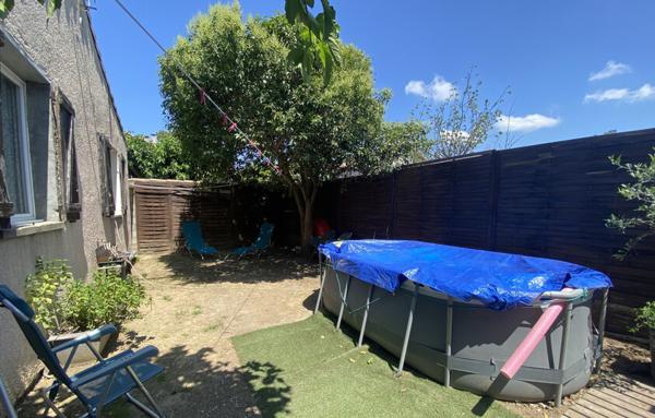 MAISON 4 PIECES - PLAIN PIED RENOVEE  + TERRAIN 305m2