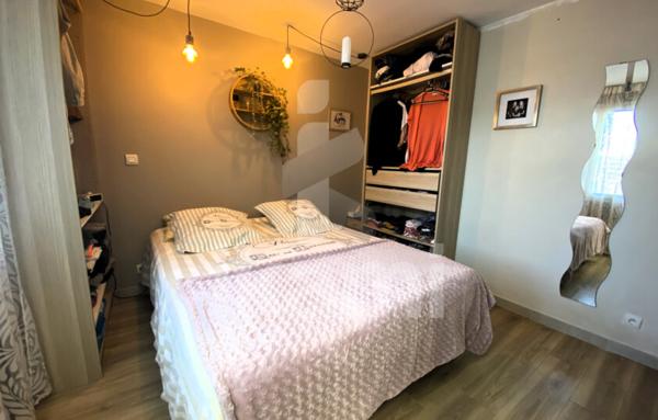 MAISON 4 PIECES - PLAIN PIED RENOVEE  + TERRAIN 305m2