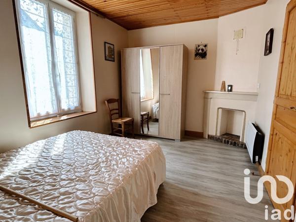 Maison de village 2 pièces de 36 m² à Jouy (28300)