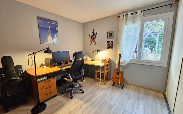 Maison à vendre    6 pièces • 160,25 m2 Péchabou