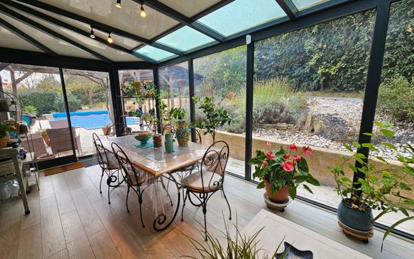 Maison à vendre    6 pièces • 160,25 m2 Péchabou