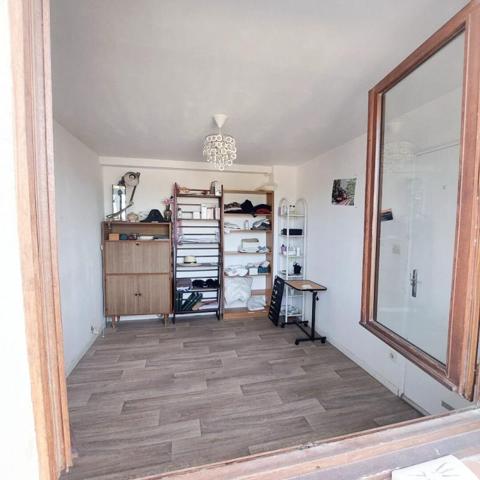 HAUT DE VILLA + JARDIN + TERRASSE