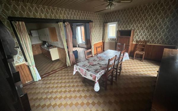 Maison à vendre    4 pièces •  Mézidon-Canon