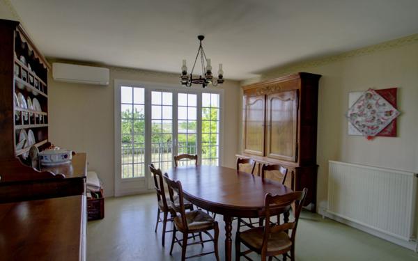 Maison à vendre    4 pièces •  Ingré