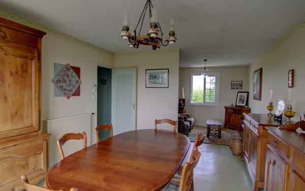 Maison à vendre    4 pièces •  Ingré