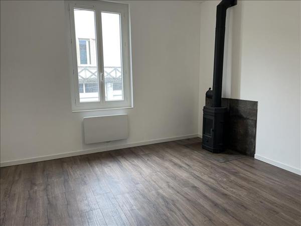 Maison à louer |  BOURGANEUF |  2 pièces | 49 m²