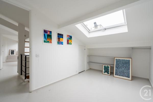 Appartement à vendre  3 pièces - 120 m2 PARIS - 75011