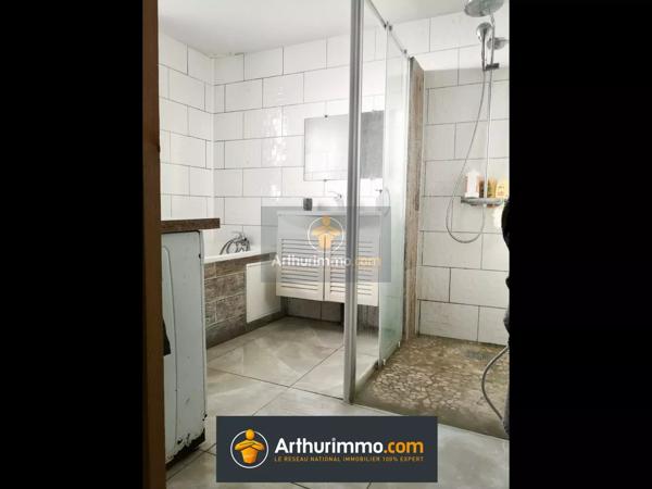 Vente                                                      Maison
                        
                     5 pièces                      140 m2                     à Mouroux