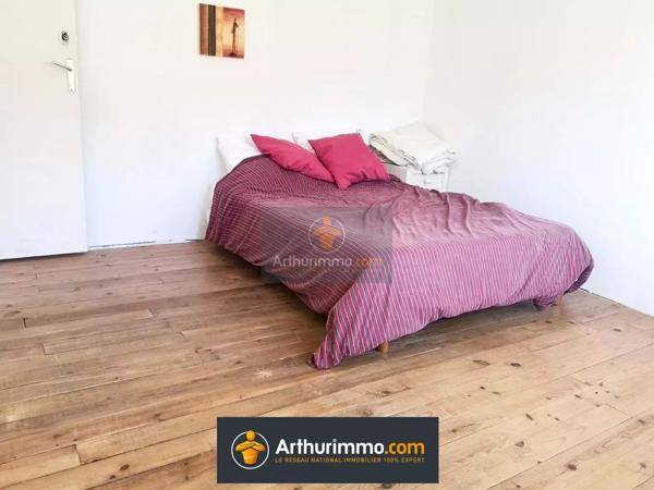 Vente                                                      Maison
                        
                     5 pièces                      140 m2                     à Mouroux