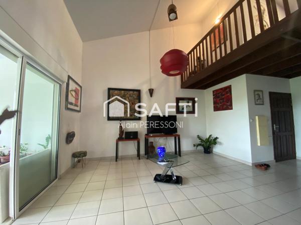 Appartement Duplex 120m2 meublé, vue dégagée mer