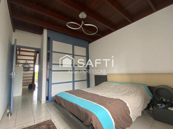 Appartement Duplex 120m2 meublé, vue dégagée mer