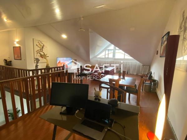 Appartement Duplex 120m2 meublé, vue dégagée mer