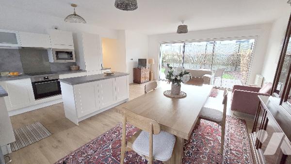 APPARTEMENT T3 DE STANDING
Proximité de la Croix-Blanche.