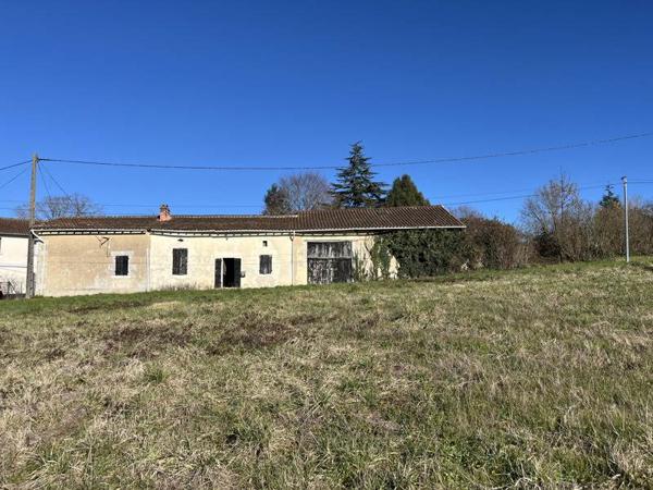 Maison à vendre |  Chalais |  3 pièces | 70 m²