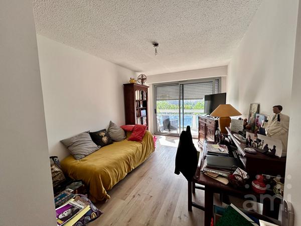 APPARTEMENT T3 HYPER CENTRE-VILLE NIORT
