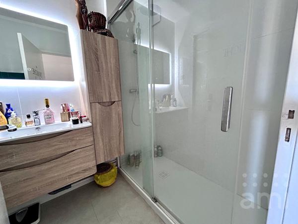 APPARTEMENT T3 HYPER CENTRE-VILLE NIORT