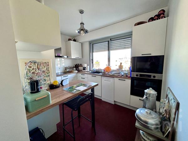 APPARTEMENT T3 HYPER CENTRE-VILLE NIORT