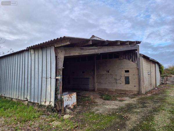 Maison à vendre à Saint-Pol-de-Léon dans le Finistère (29250), ref : 29104-MAIS1128