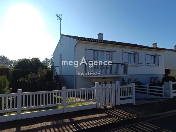 Maison à MOUILLERON-LE-CAPTIF, 85000 - 5 pièces 102m²