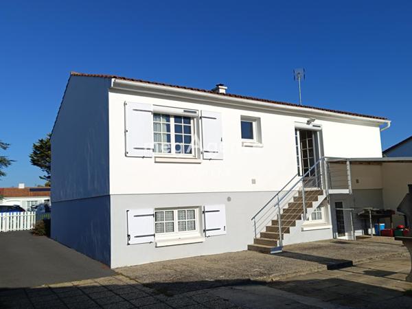 Maison à MOUILLERON-LE-CAPTIF, 85000 - 5 pièces 102m²