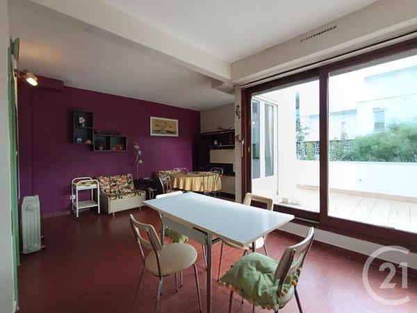 Appartement F2 à vendre  2 pièces - 47 m 2   LA GRANDE MOTTE  - 34